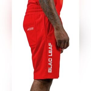 Red blac leaf cotton shorts Sz small